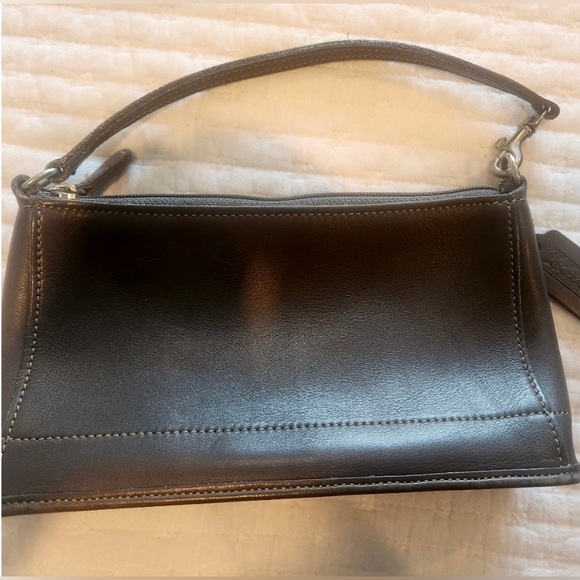 Coach Classic Gray Leather Bag Clutch Wristlet - Picture 2 of 3